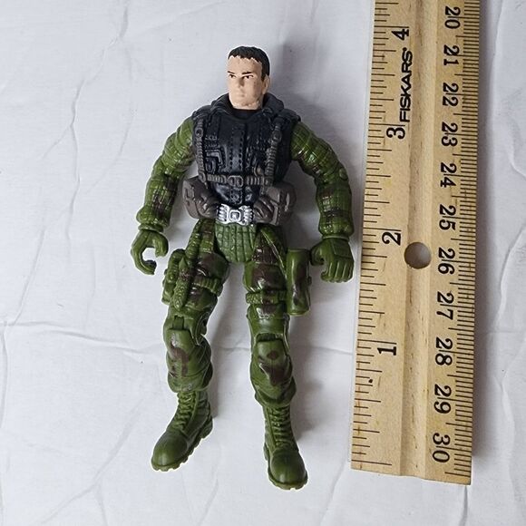 Military Soldier Green Uniform Black Vest 4" Tall Toy Action Figure Chap Mei - Picture 3 of 4